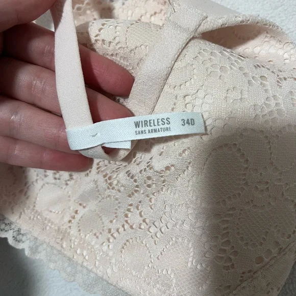 AERIE WIRELESS LACE BRA - Picture 4 of 4